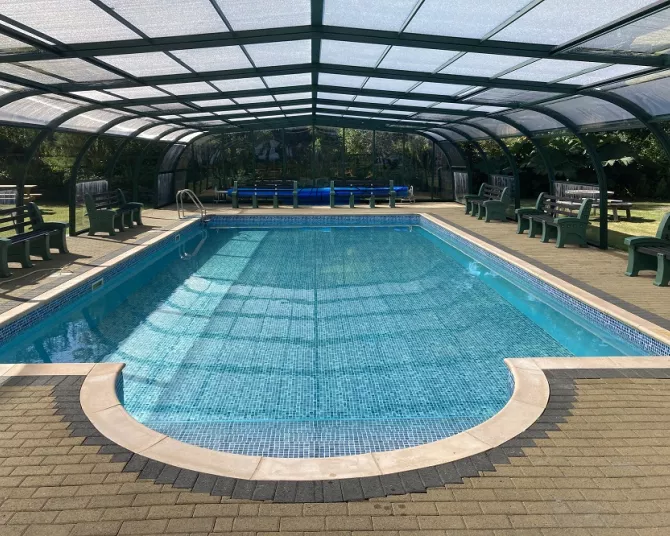Morfa Bychan pool enclosure